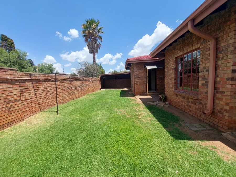 3 Bedroom Property for Sale in Vaalpark Free State